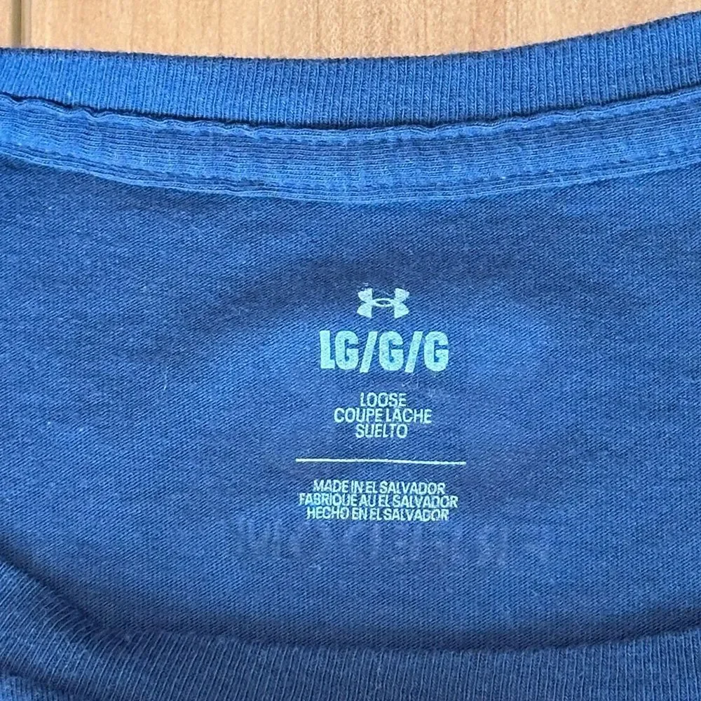 Under Armour Women's Short Sleeve Graphic Freedom Tee Blue-Red Size Large